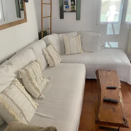 Holiday home Surfer House Molleda