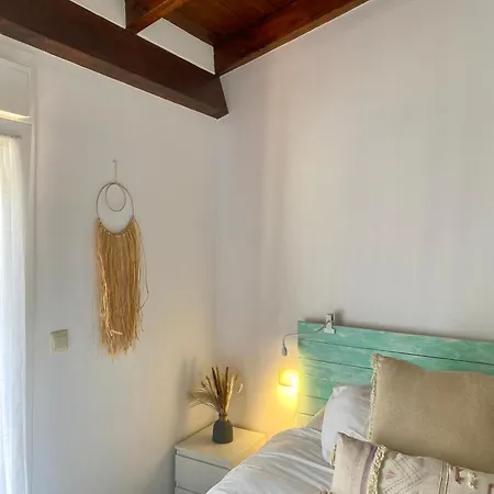 Surfer House * Molleda